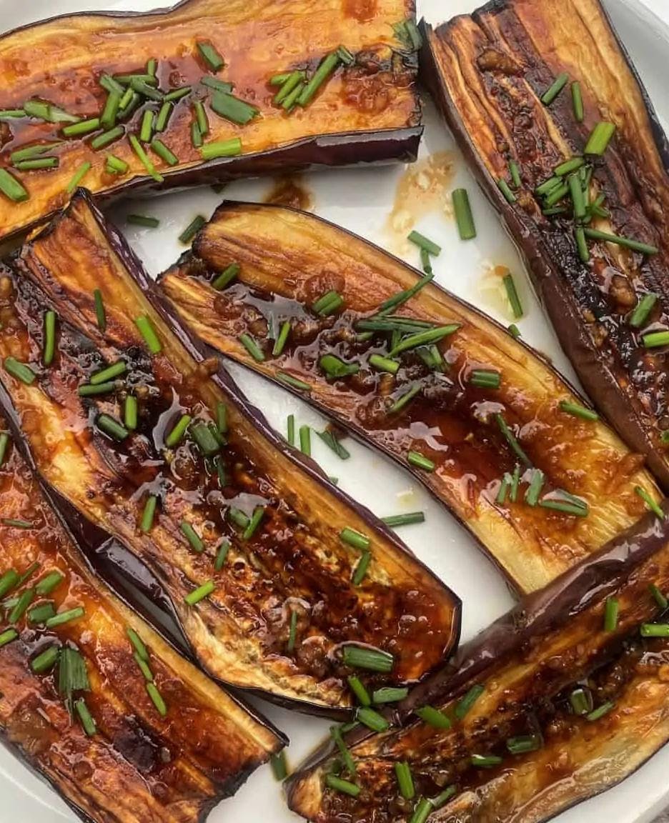 Cover Image for Easy Broiled Chinese Eggplant